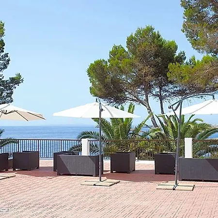 Club Cala Azul 3*