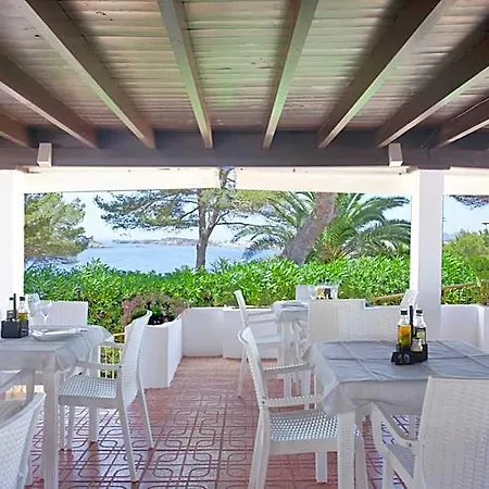 Club Cala Azul Szálloda 3*